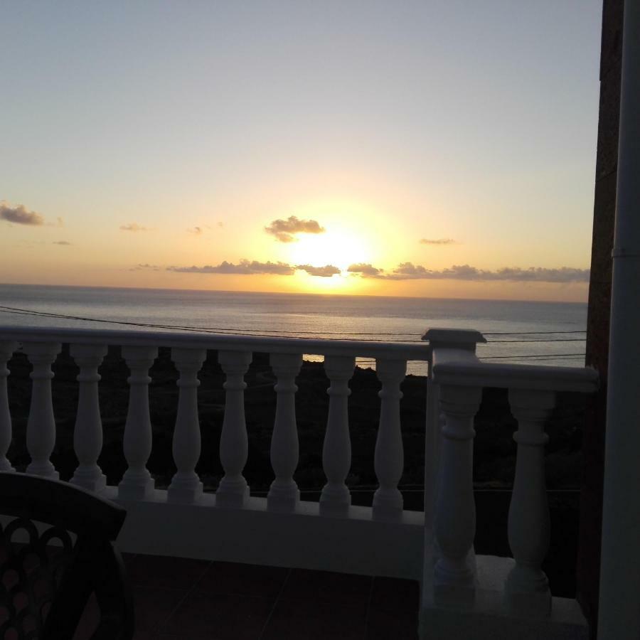 Brisas Del Mar Apartment Timijiraque Bagian luar foto